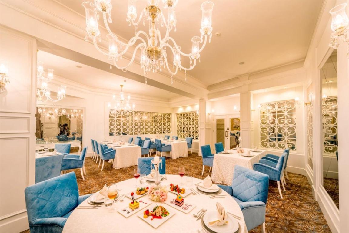 Vuni Palace Luxury Resort & Beach & Casino 키레니아 외부 사진