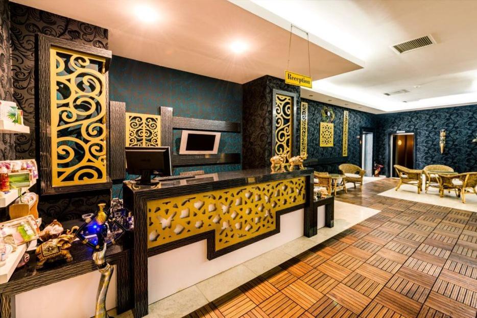 Vuni Palace Luxury Resort & Beach & Casino 키레니아 외부 사진