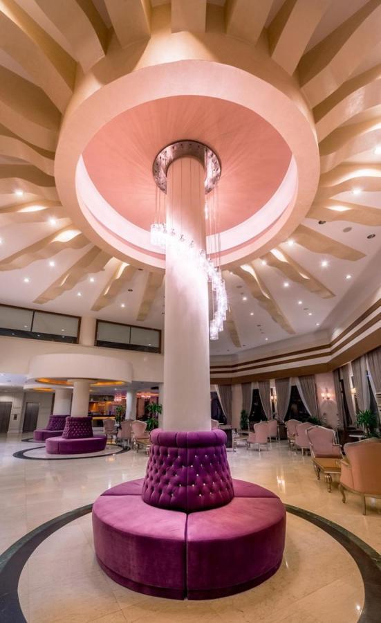 Vuni Palace Luxury Resort & Beach & Casino 키레니아 외부 사진