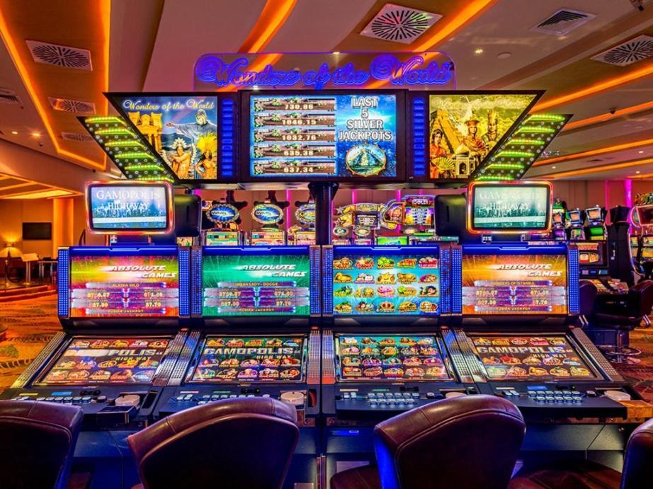 Vuni Palace Luxury Resort & Beach & Casino 키레니아 외부 사진