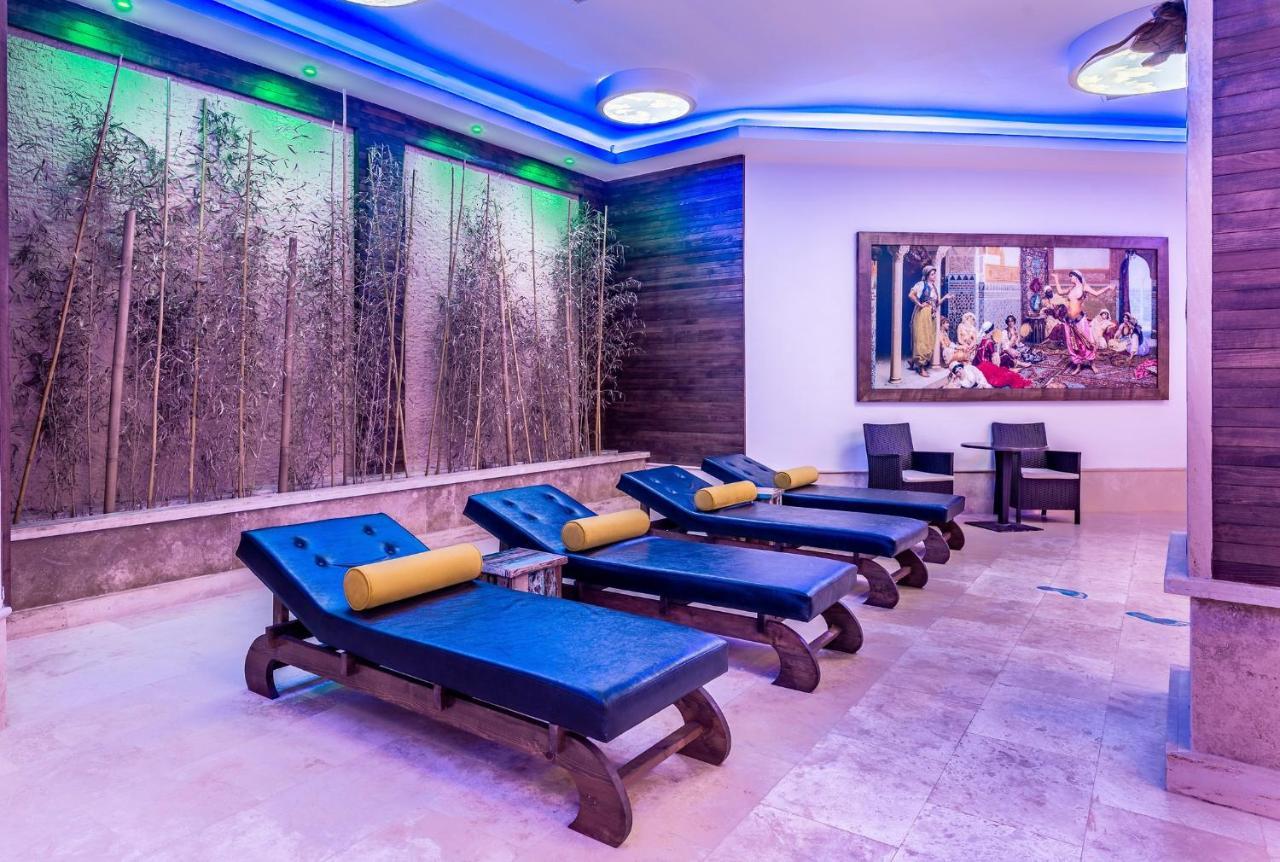 Vuni Palace Luxury Resort & Beach & Casino 키레니아 외부 사진